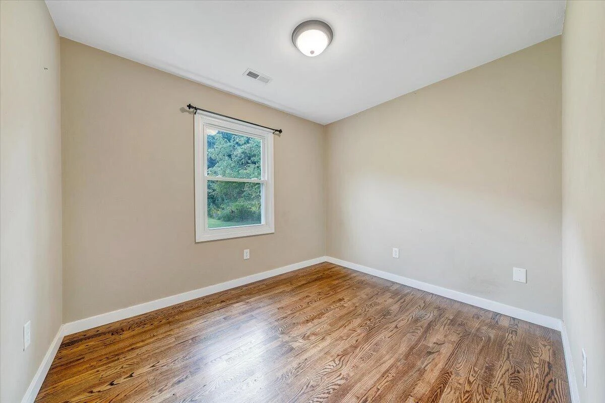 4851 Bradshaw RD - Photo 18