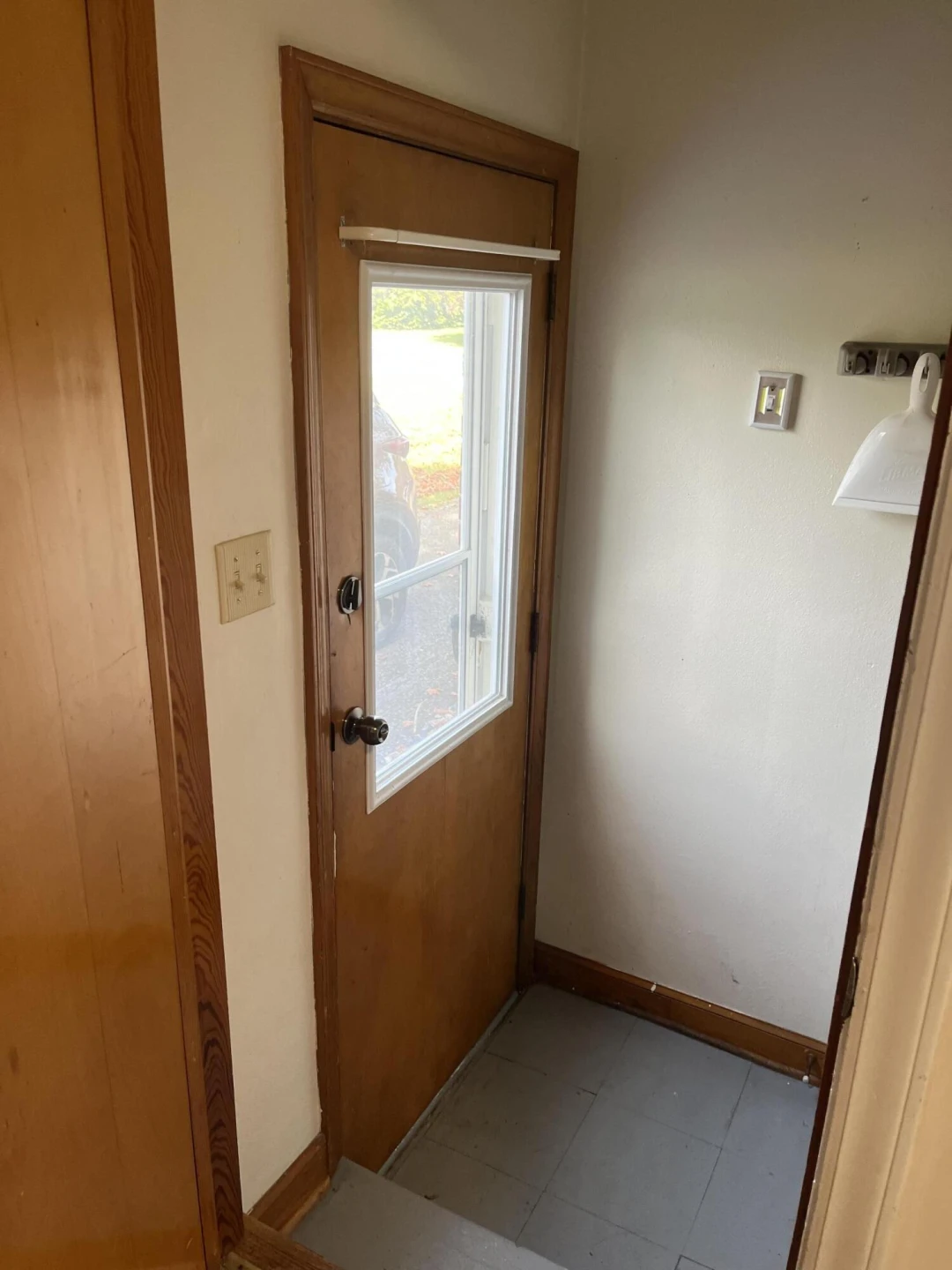 181 Maplelawn AVE NE - Photo 9