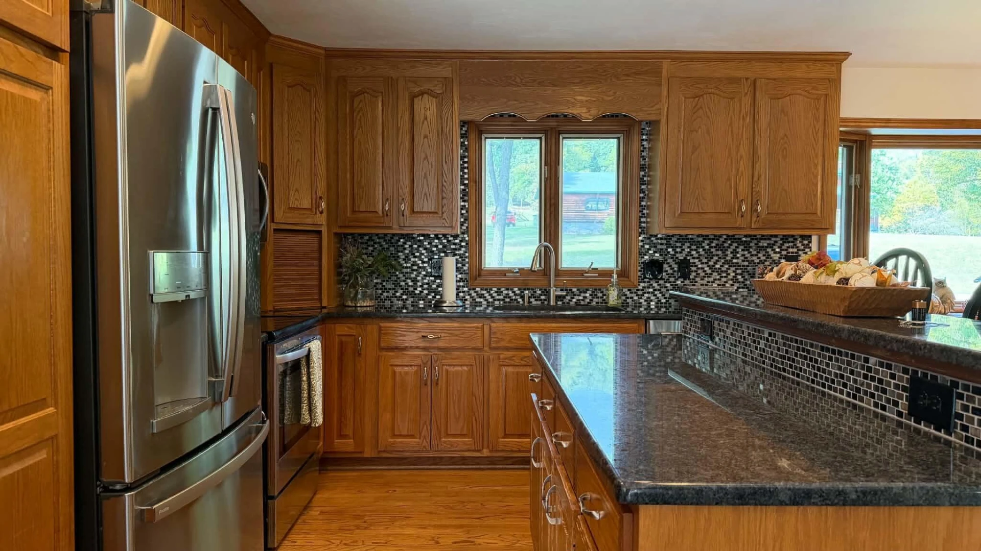 1116 Foothills DR - Photo 19