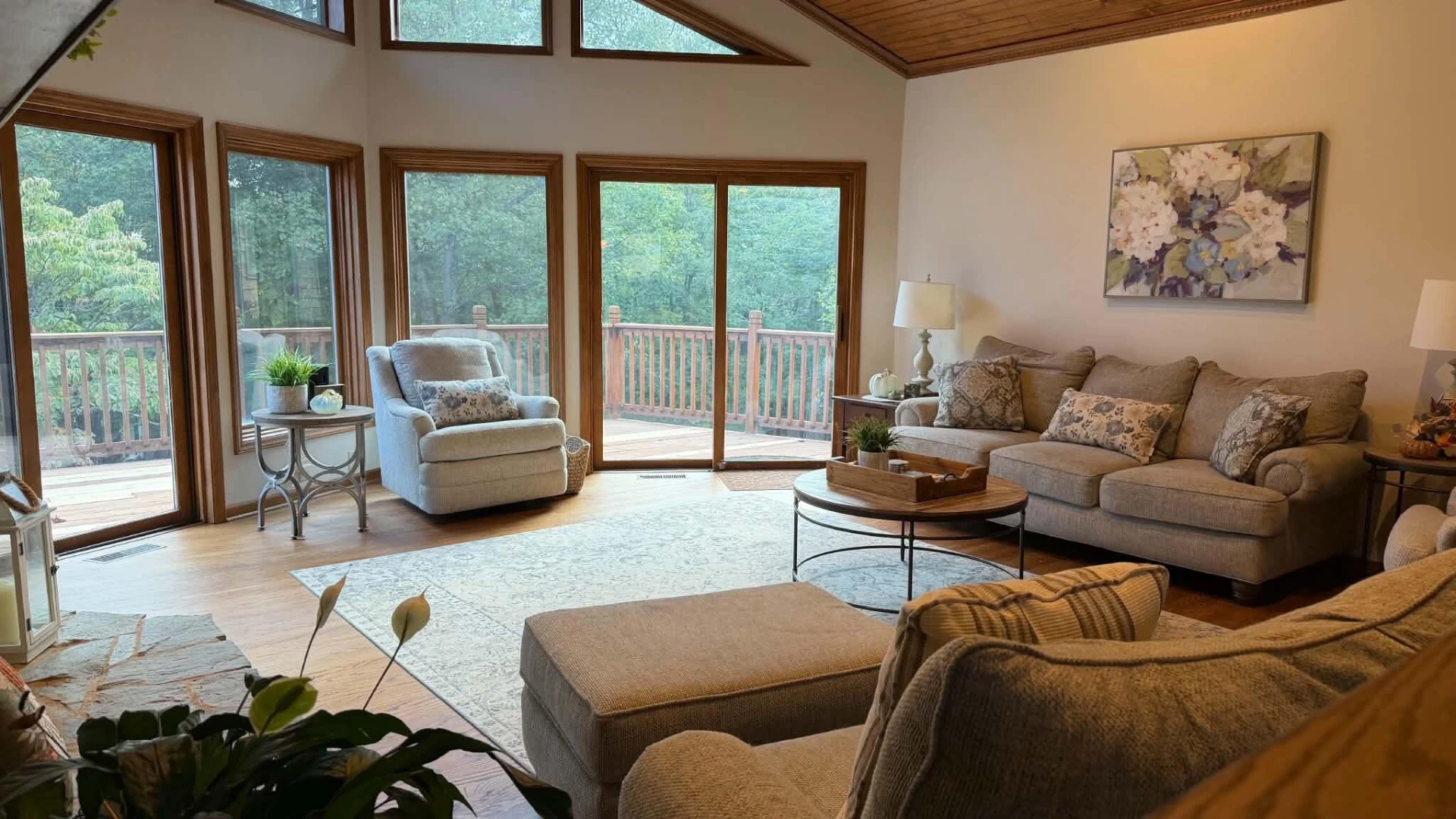 1116 Foothills DR - Photo 22