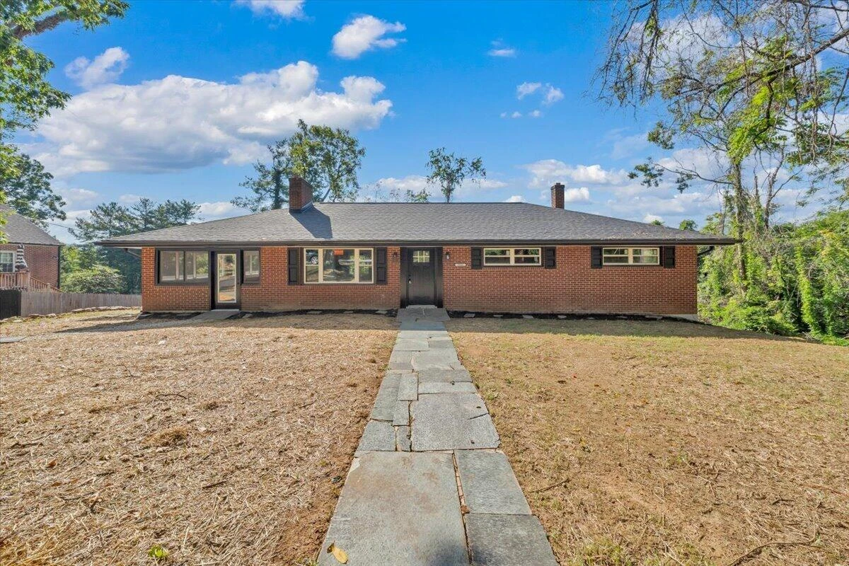 3848 View AVE - Photo 3