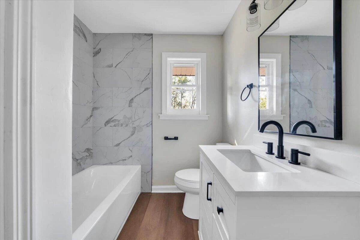3848 View AVE - Photo 16