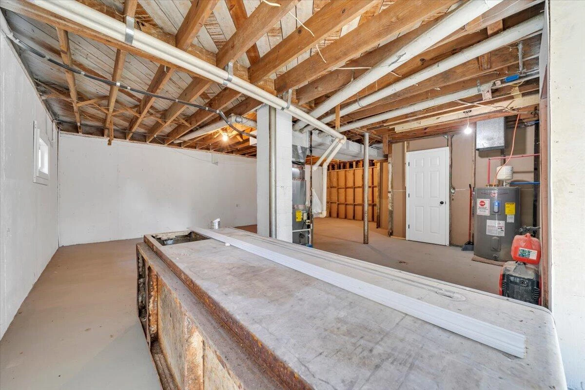 3848 View AVE - Photo 27