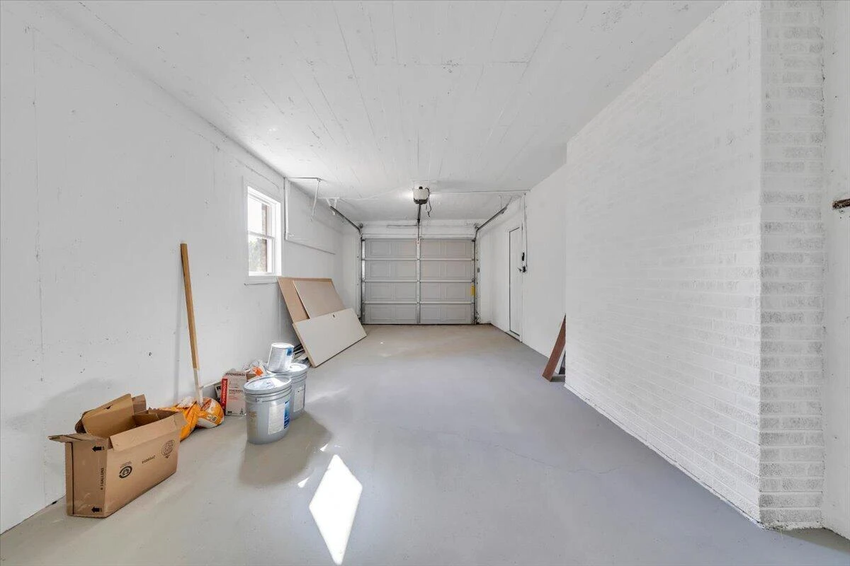 3848 View AVE - Photo 28