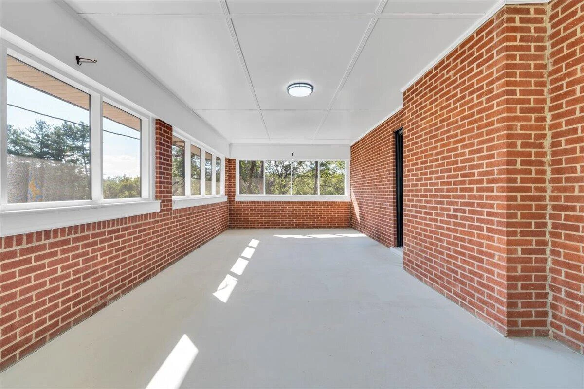3848 View AVE - Photo 29