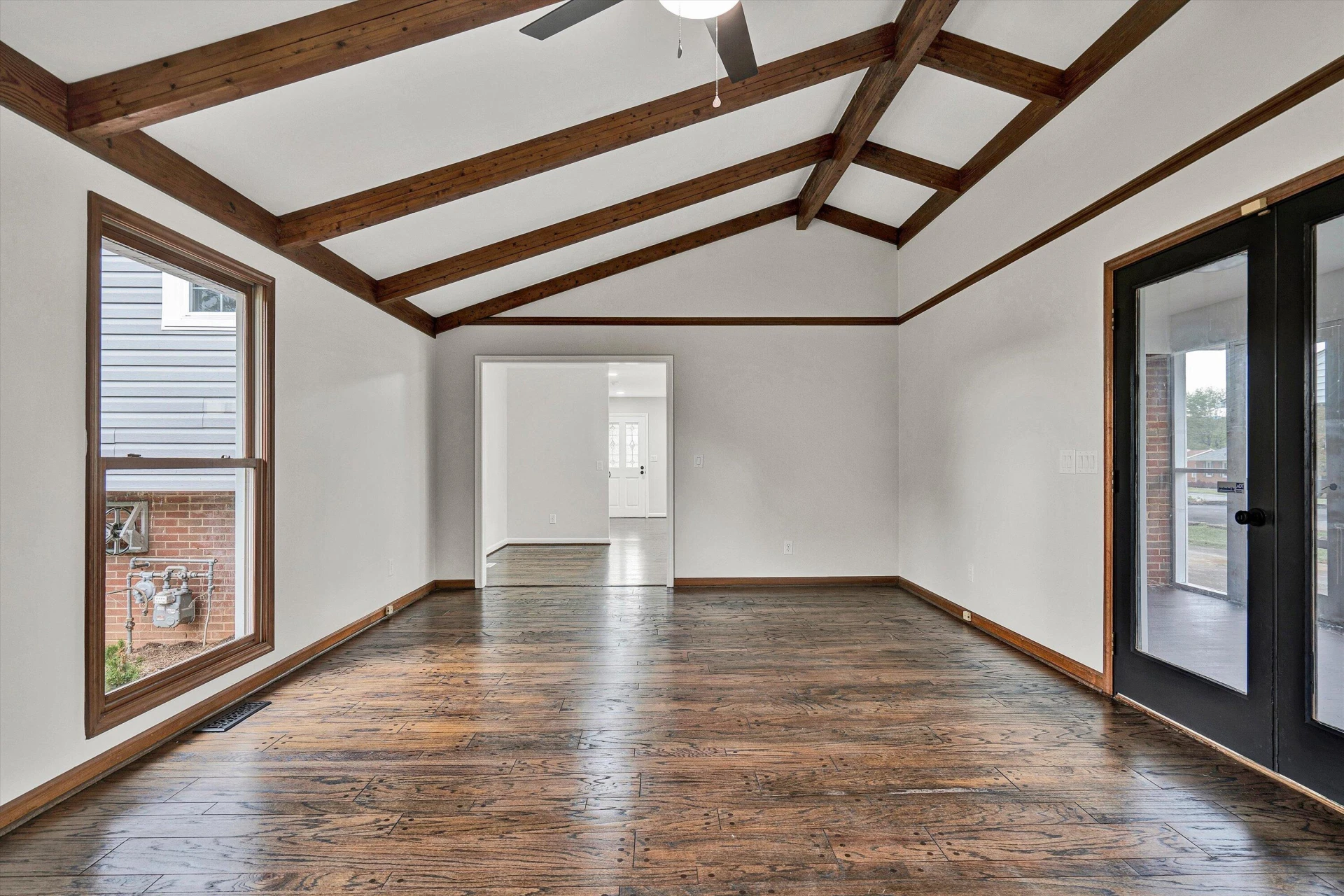 906 Citadel LN - Photo 12