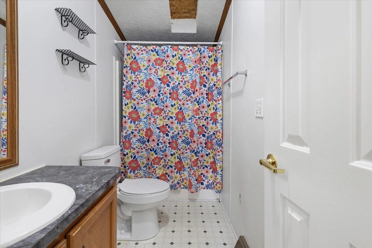 5308 Thornspring RD - Photo 29