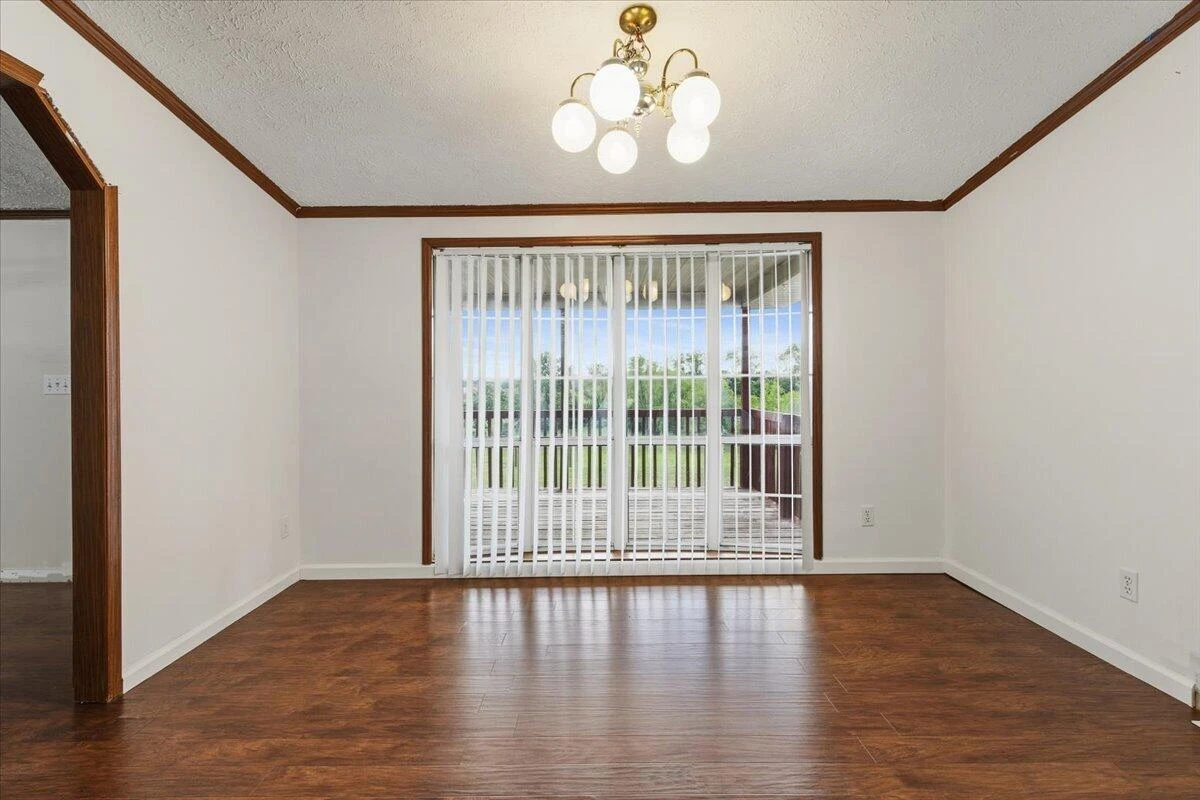 5308 Thornspring RD - Photo 32