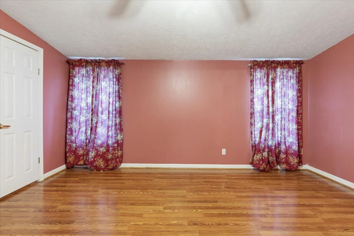 5308 Thornspring RD - Photo 34