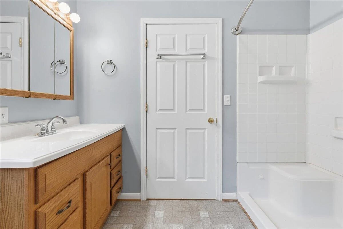 5308 Thornspring RD - Photo 41