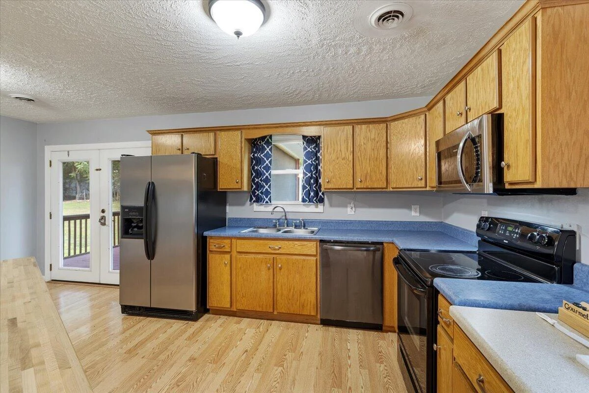 5308 Thornspring RD - Photo 46