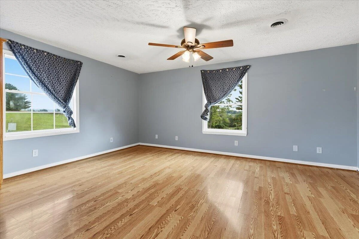 5308 Thornspring RD - Photo 49