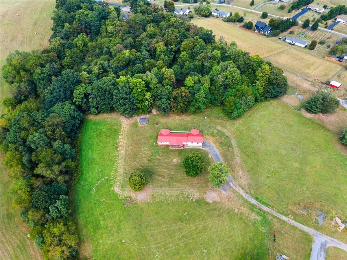 5308 Thornspring RD - Photo 73