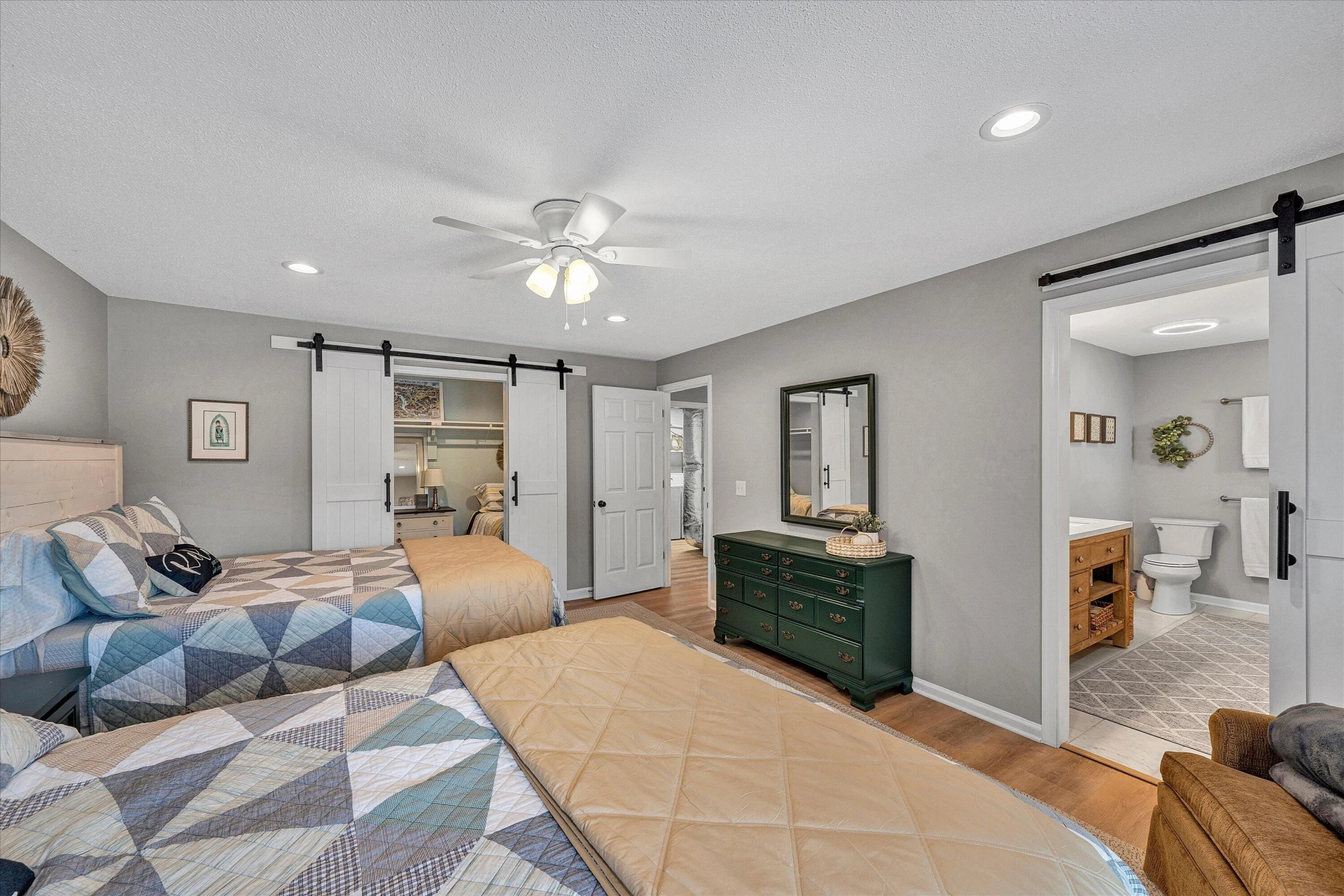 65 Piney Point LN - Photo 45