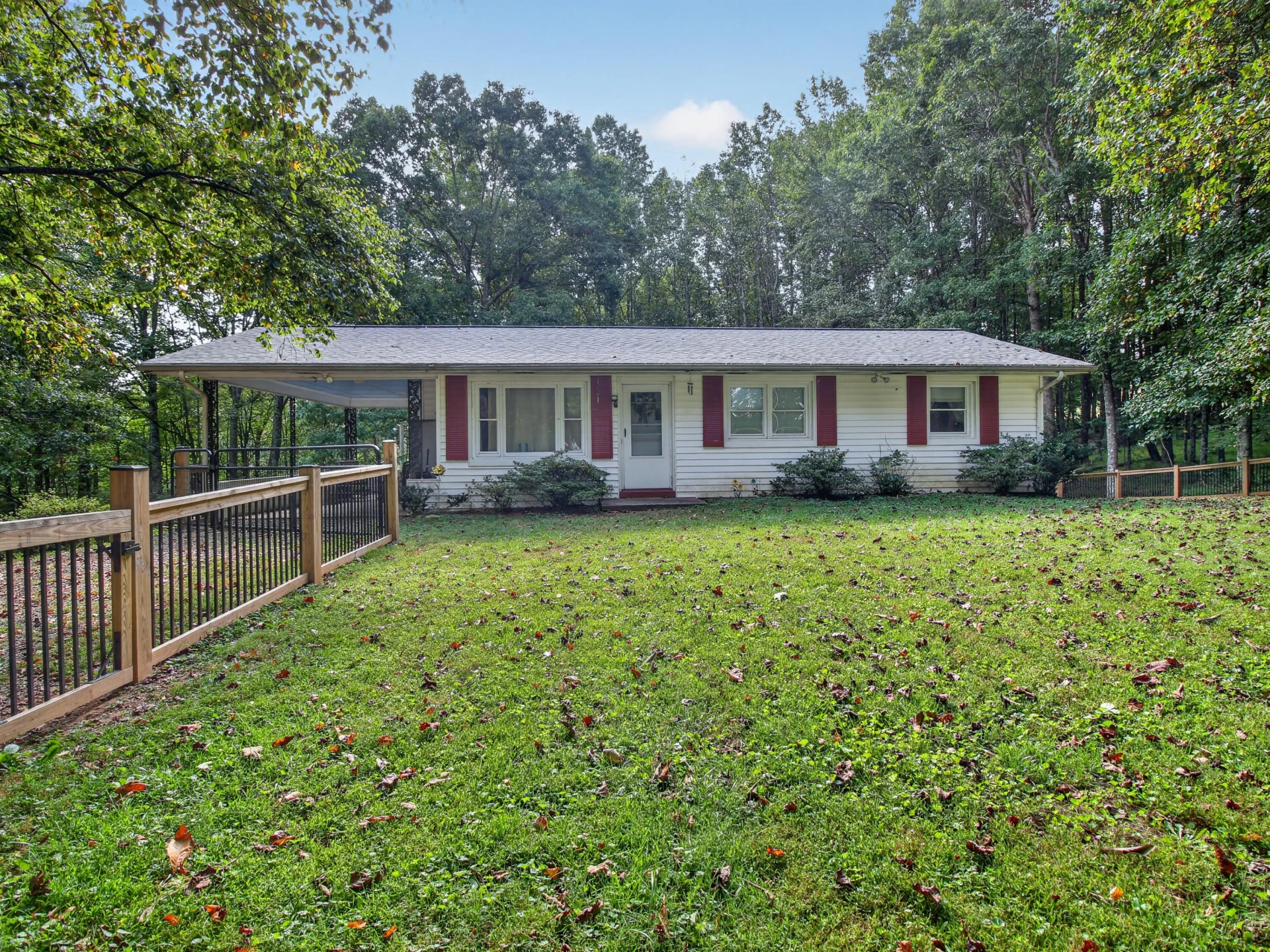 830 Brady Pike RD