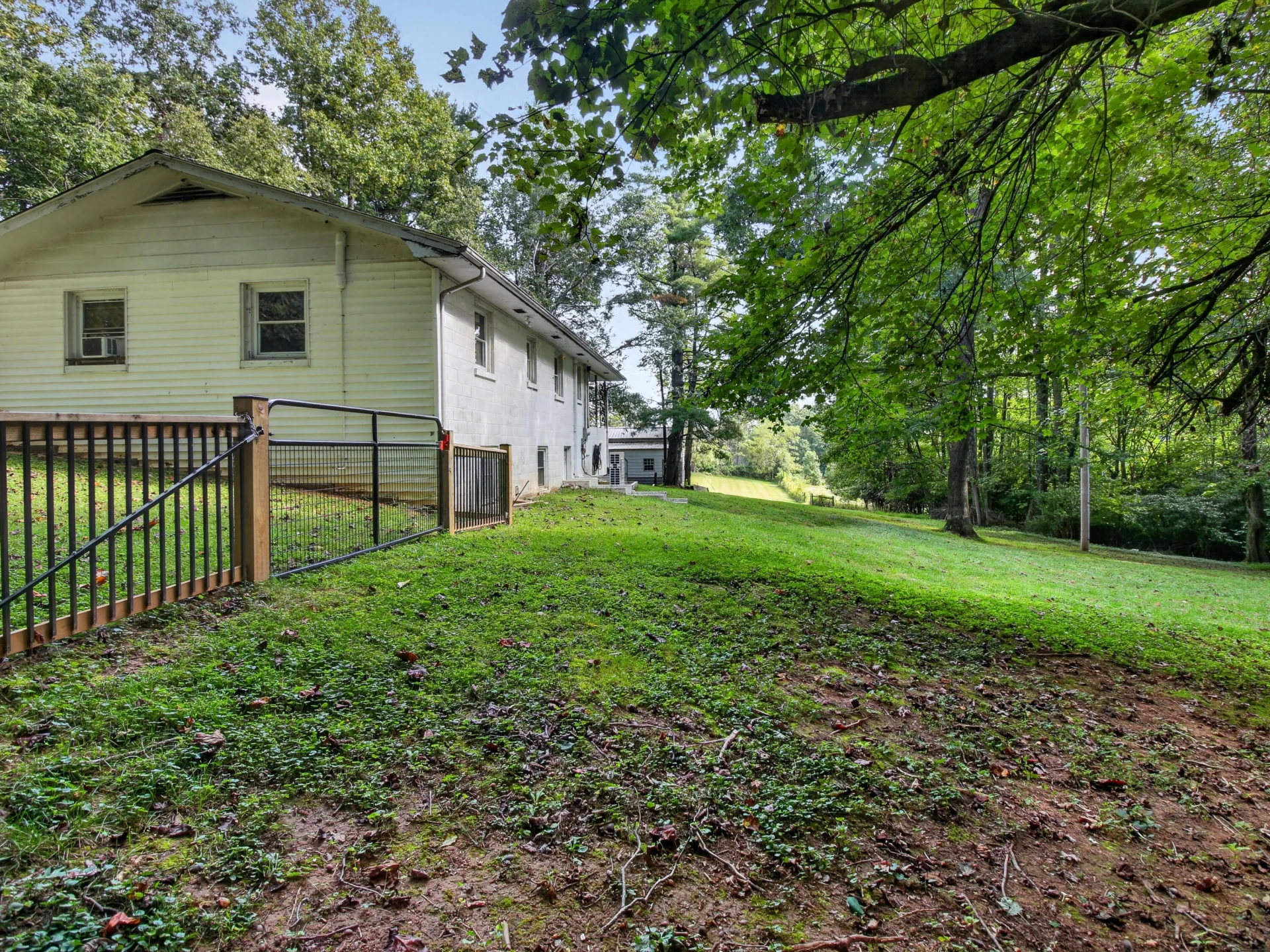 830 Brady Pike RD - Photo 44