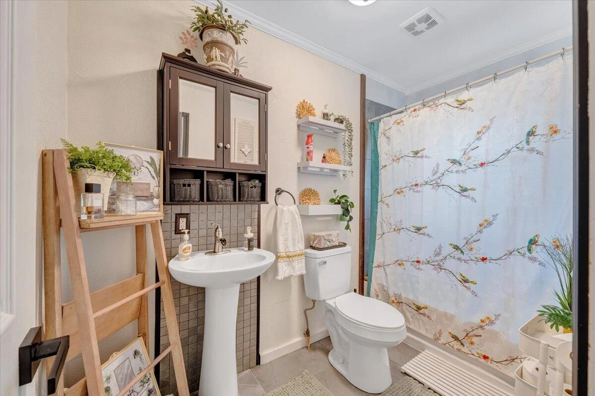 510 Ramsey LN - Photo 15