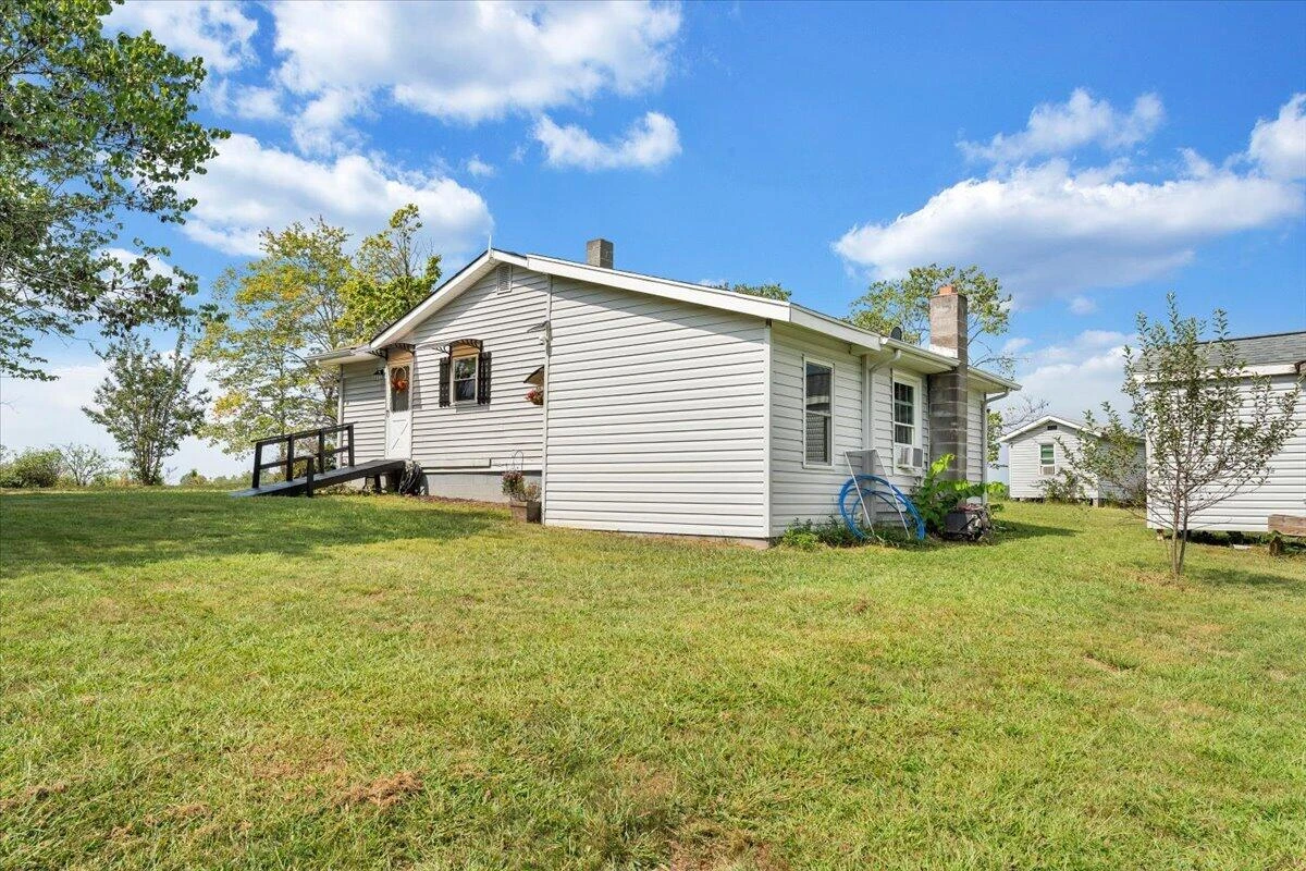 510 Ramsey LN - Photo 30
