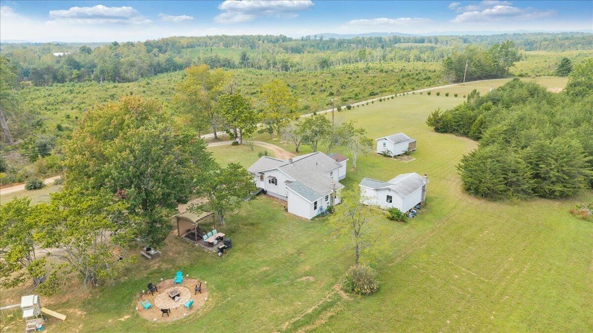 510 Ramsey LN - Photo 44