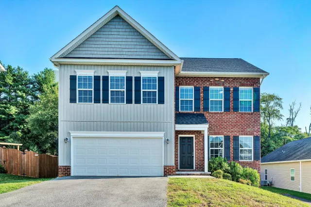 2049 Lawson LN, Vinton, VA, 24179