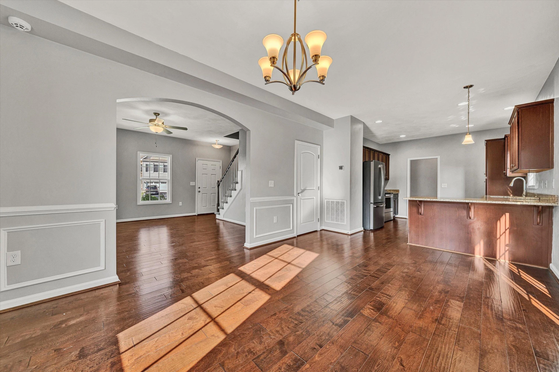 2049 Lawson LN - Photo 7