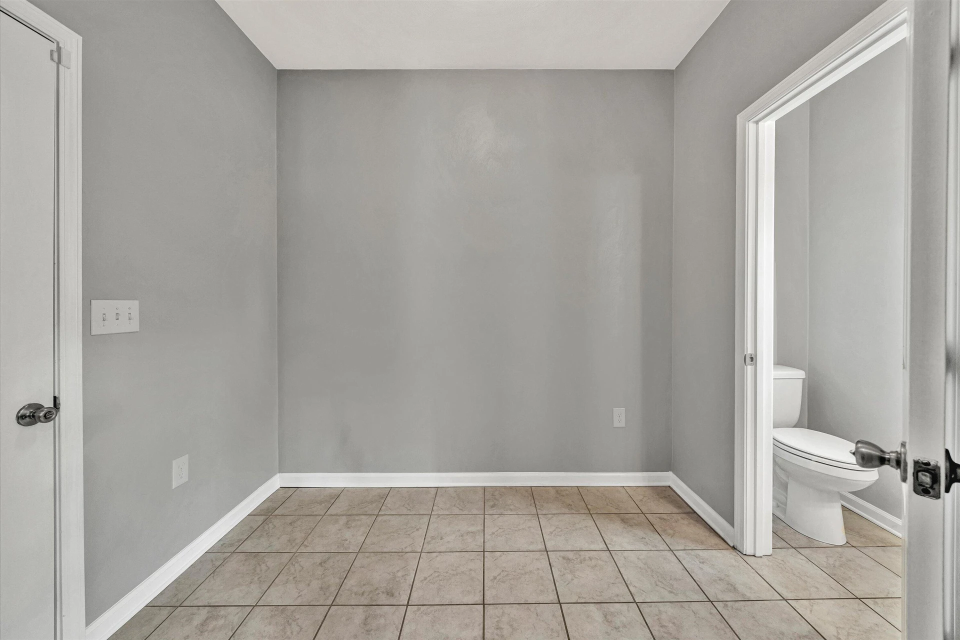 2049 Lawson LN - Photo 12