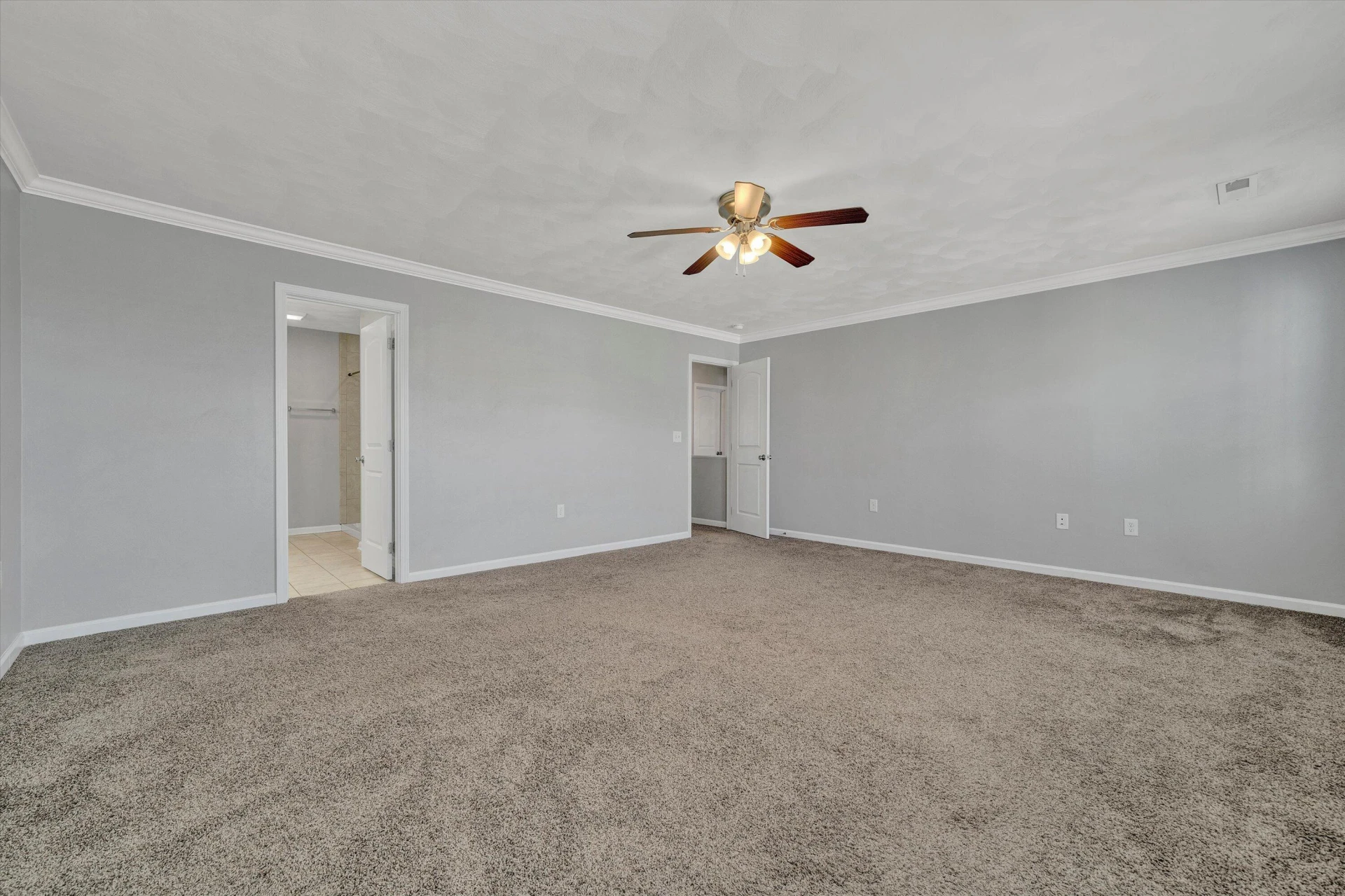 2049 Lawson LN - Photo 21