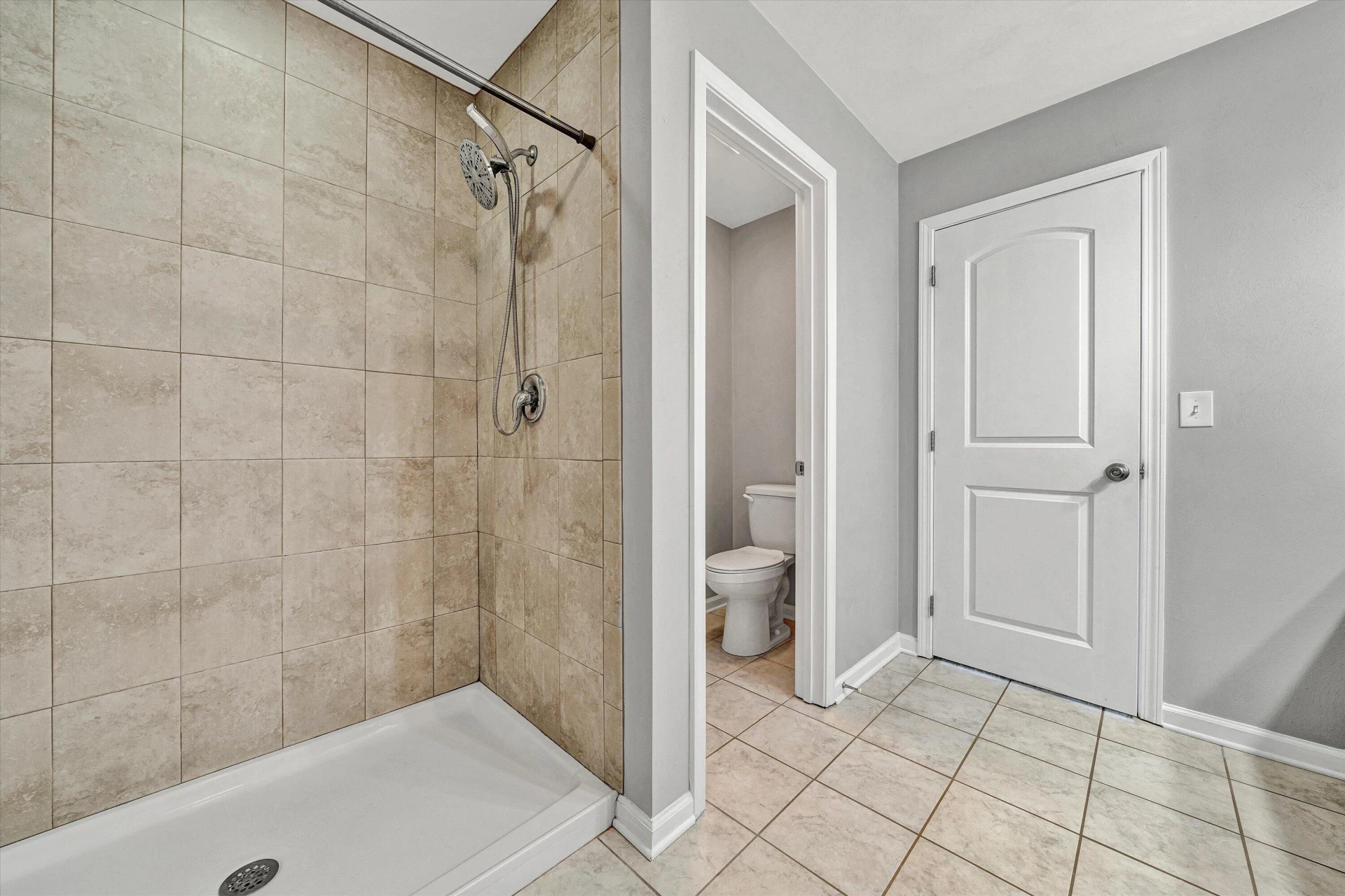 2049 Lawson LN - Photo 24