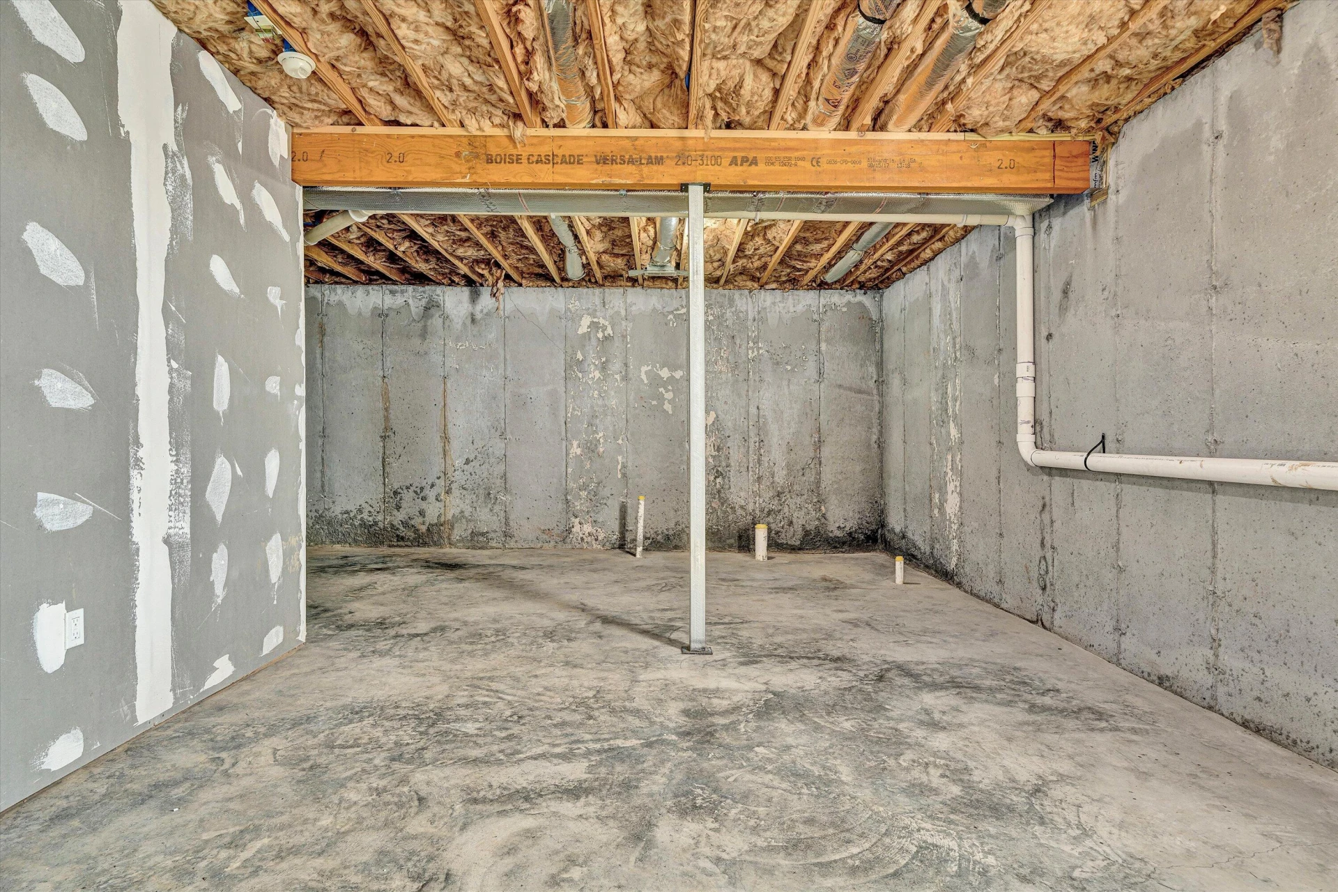 2049 Lawson LN - Photo 33
