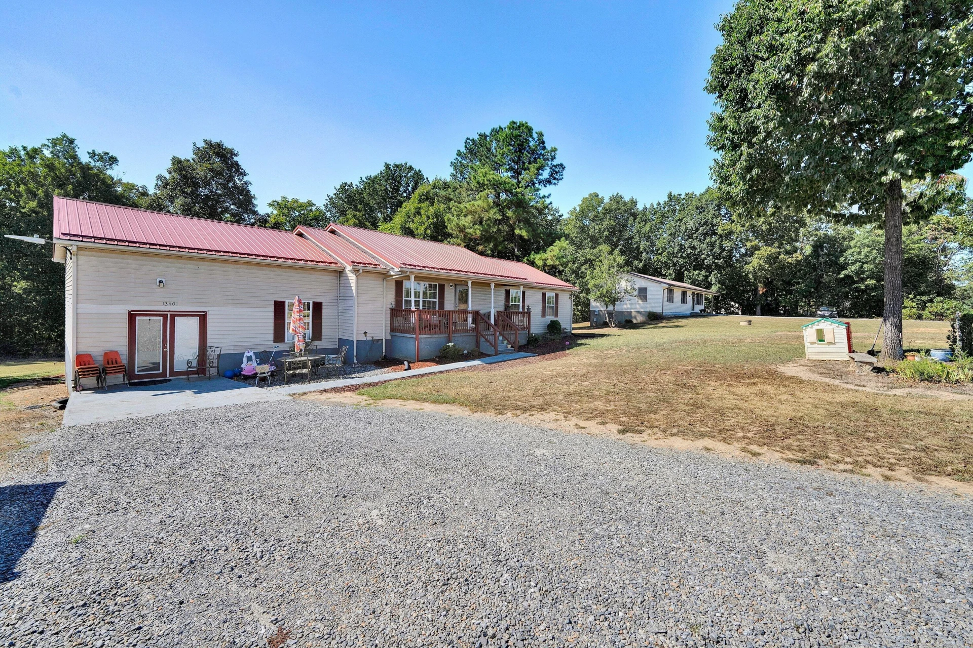 13401 Rockford School RD - Photo 3
