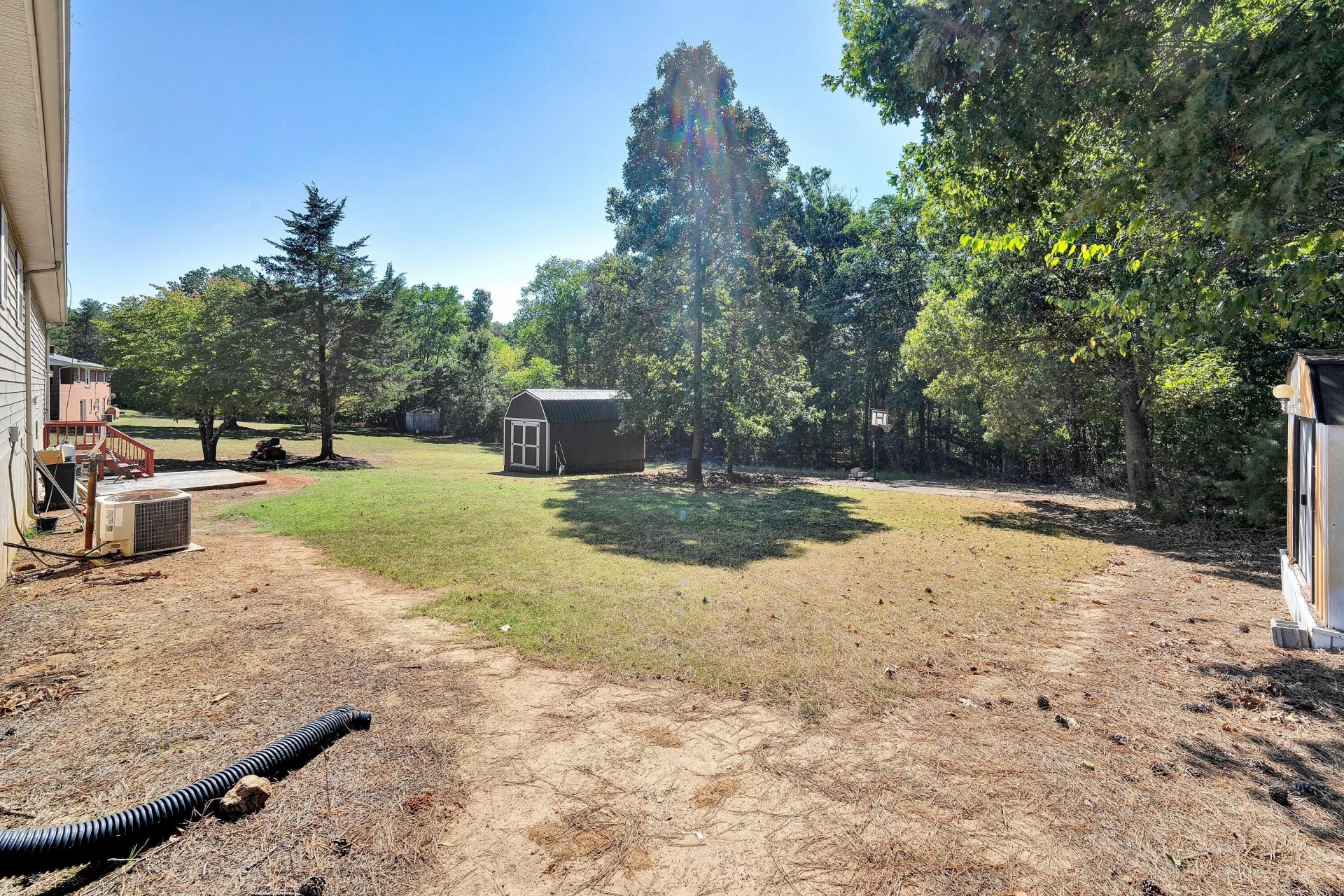 13401 Rockford School RD - Photo 24