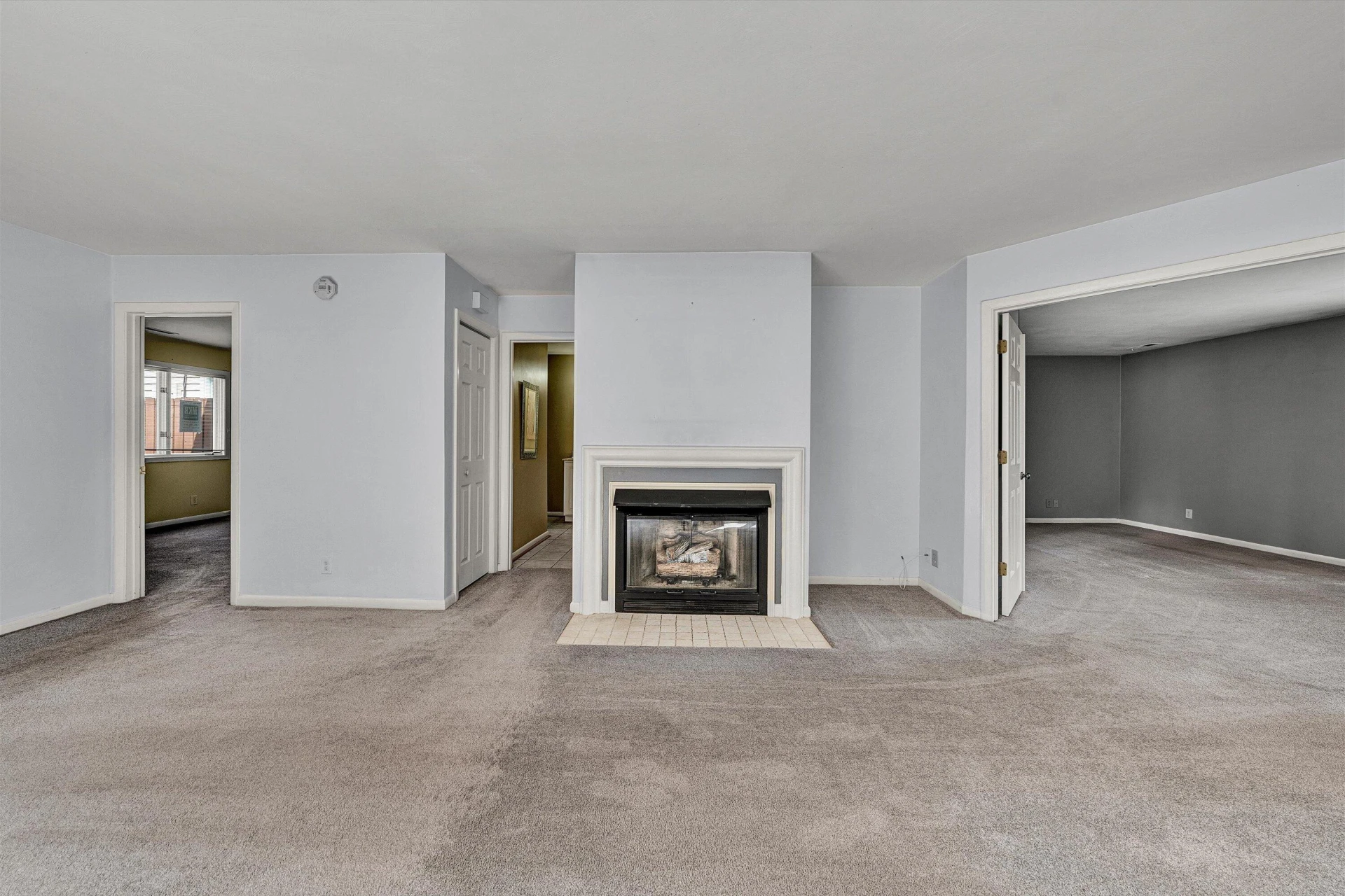 437 Windward DR SW - Photo 6