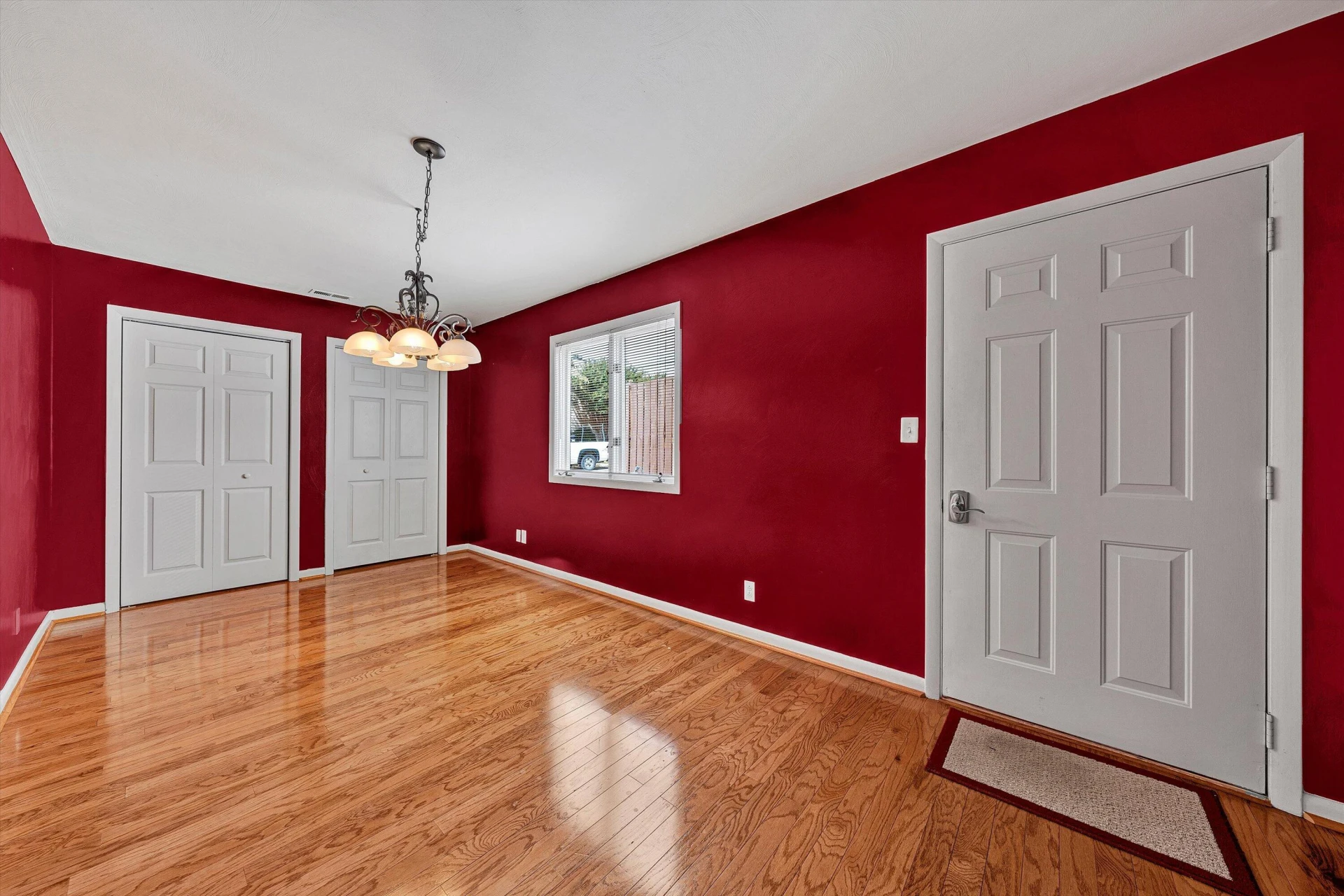 437 Windward DR SW - Photo 14