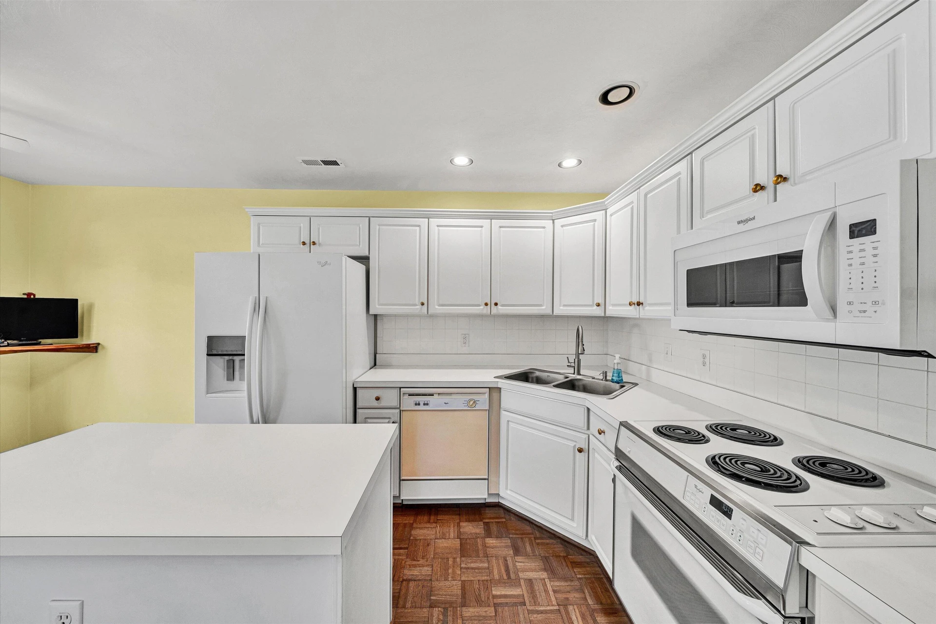 3104 Winterberry SQ - Photo 8