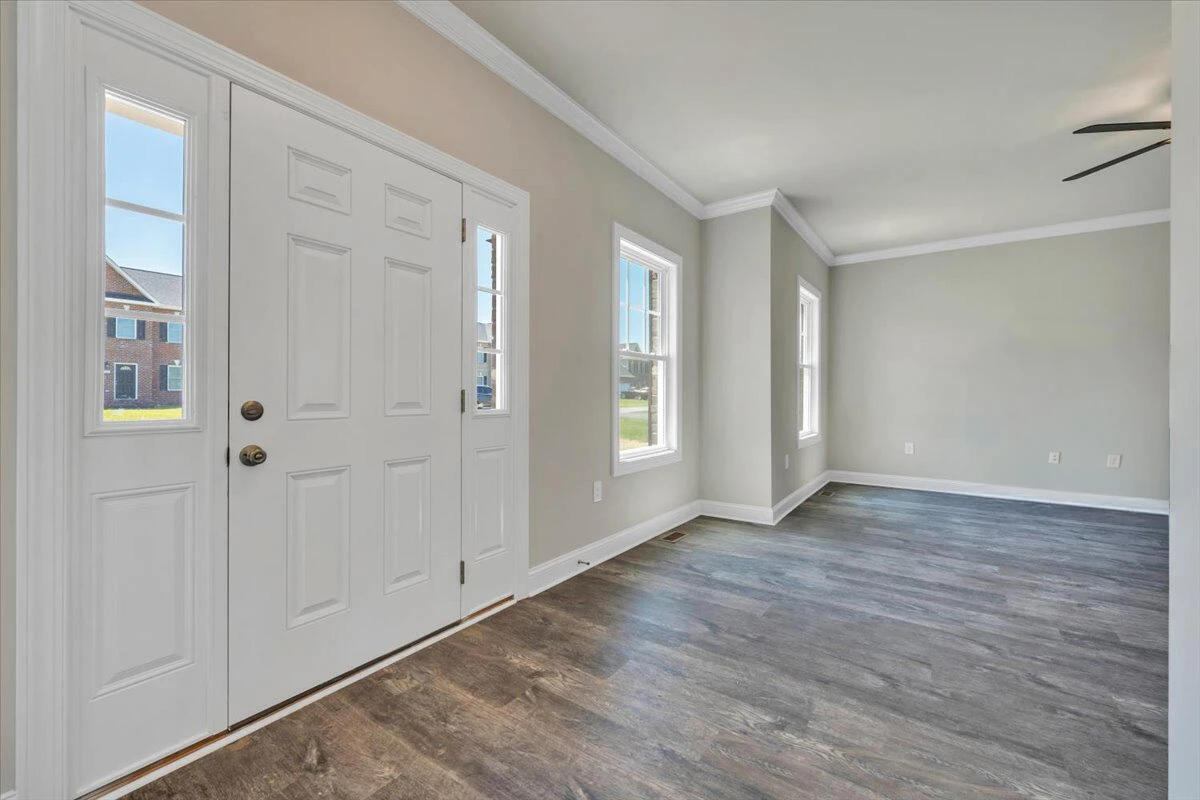 5307 Latah ST - Photo 2