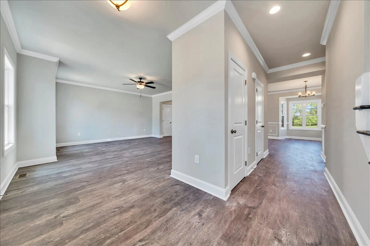 5307 Latah ST - Photo 3