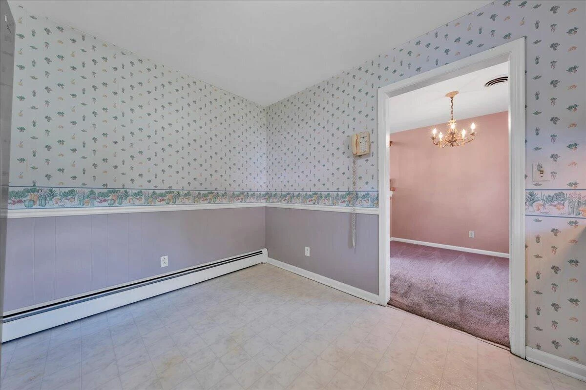 156 Manor ST - Photo 18