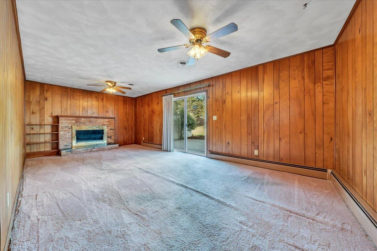 156 Manor ST - Photo 20