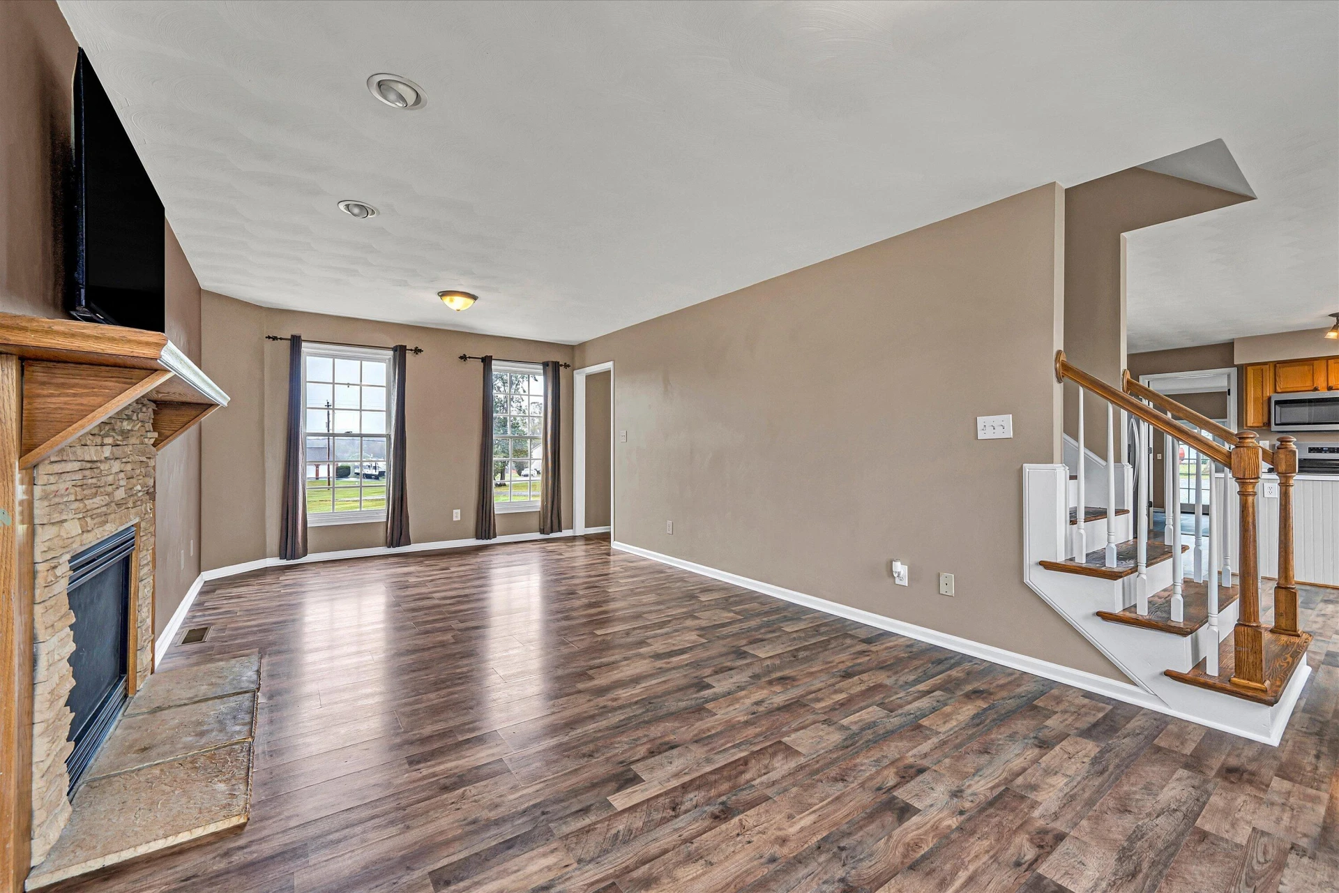 1420 Mill Iron RD - Photo 9