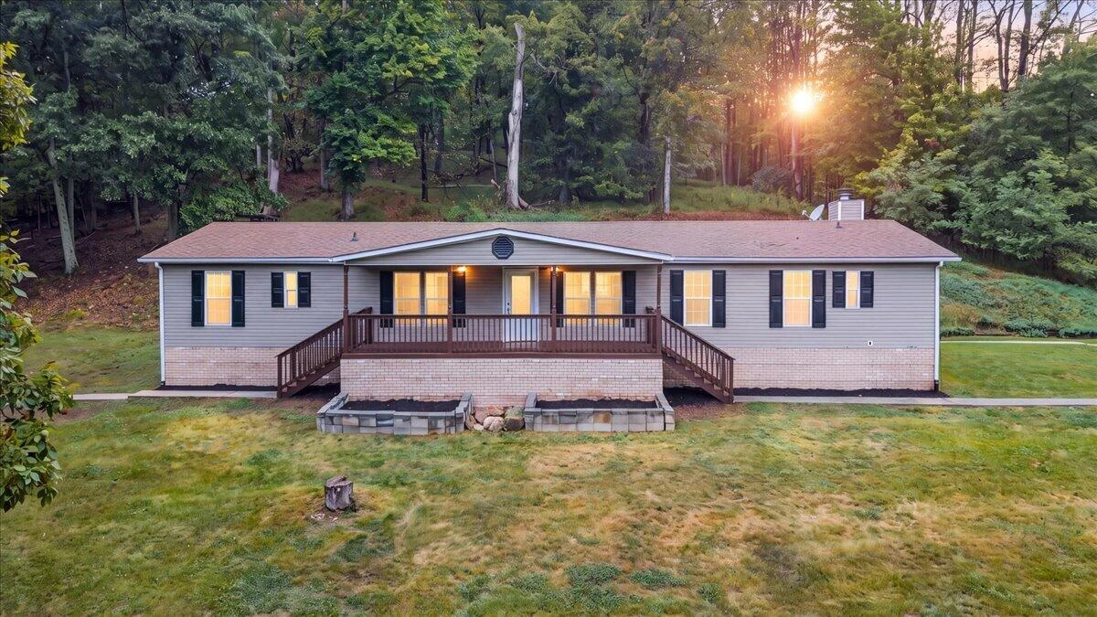 103 Lookout Ridge RD