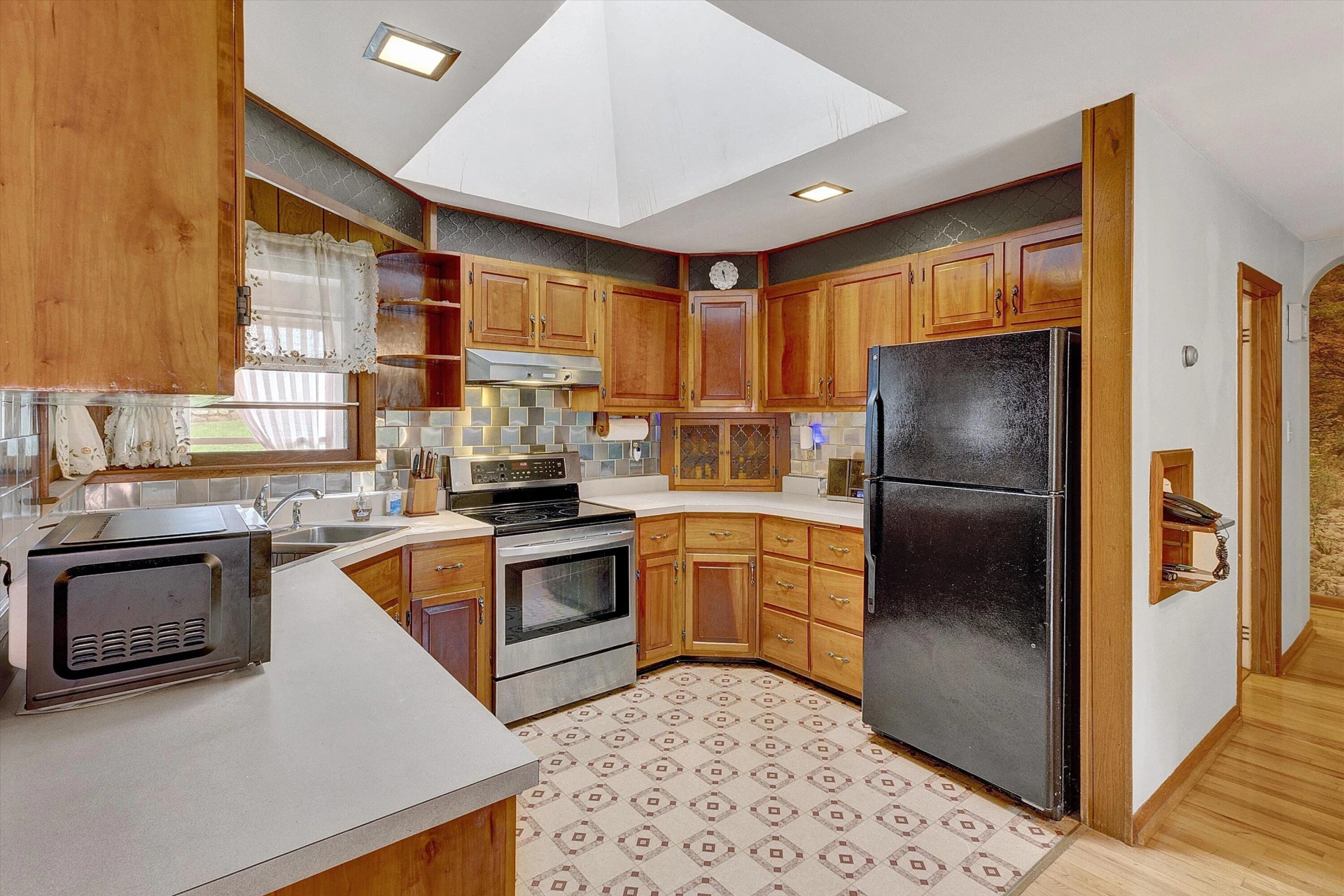 204 Boone RD - Photo 9