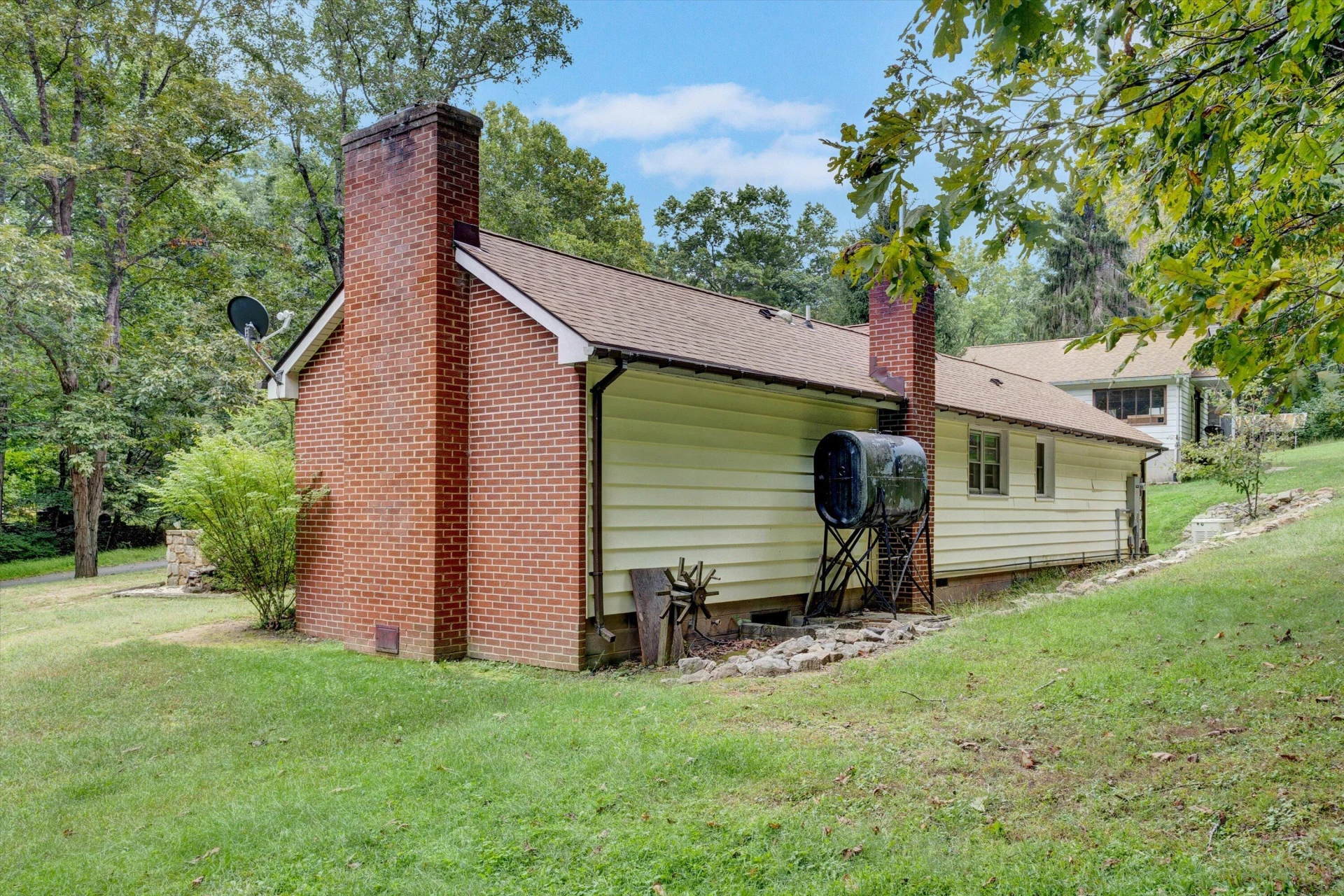 204 Boone RD - Photo 26