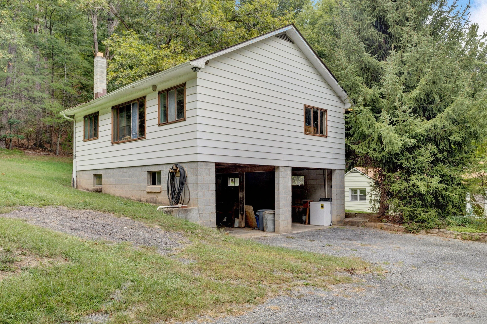 204 Boone RD - Photo 29