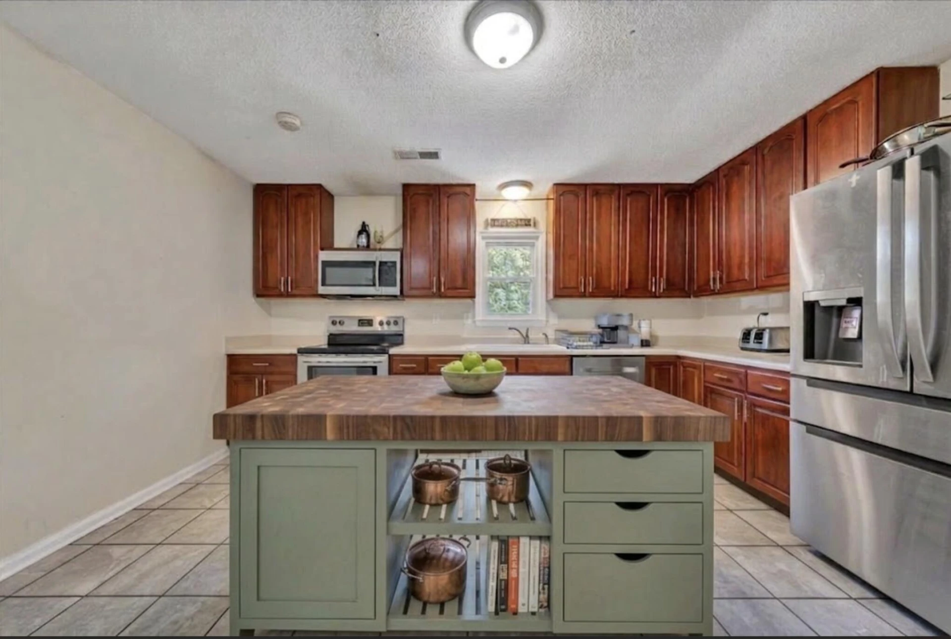 431 Boyd ST - Photo 10