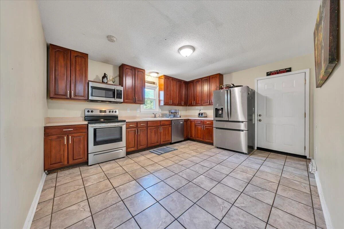 431 Boyd ST - Photo 13