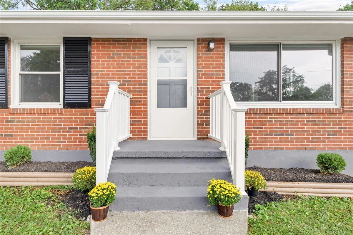 4928 Rowe Ridge RD NW - Photo 4