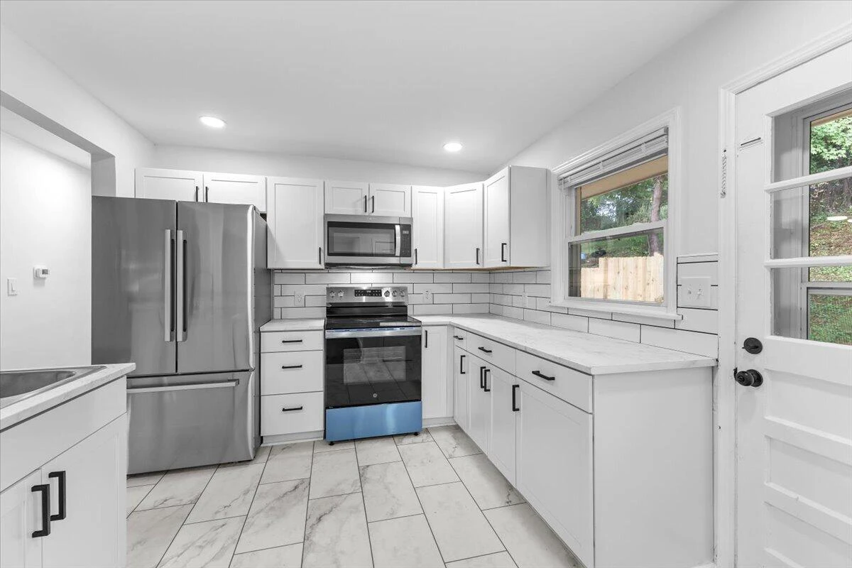 4928 Rowe Ridge RD NW - Photo 9