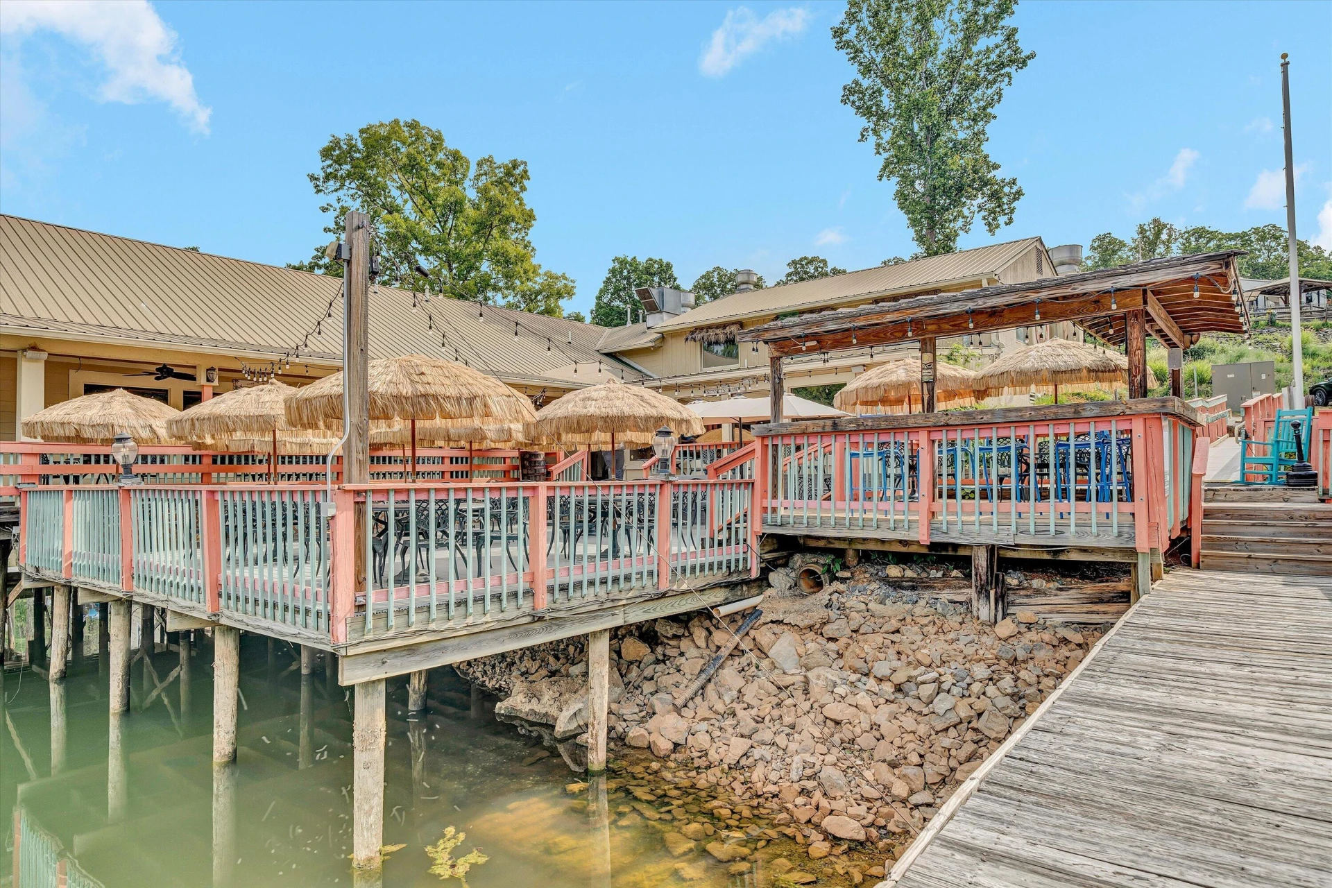 1041 Harbour Inn LN - Photo 12