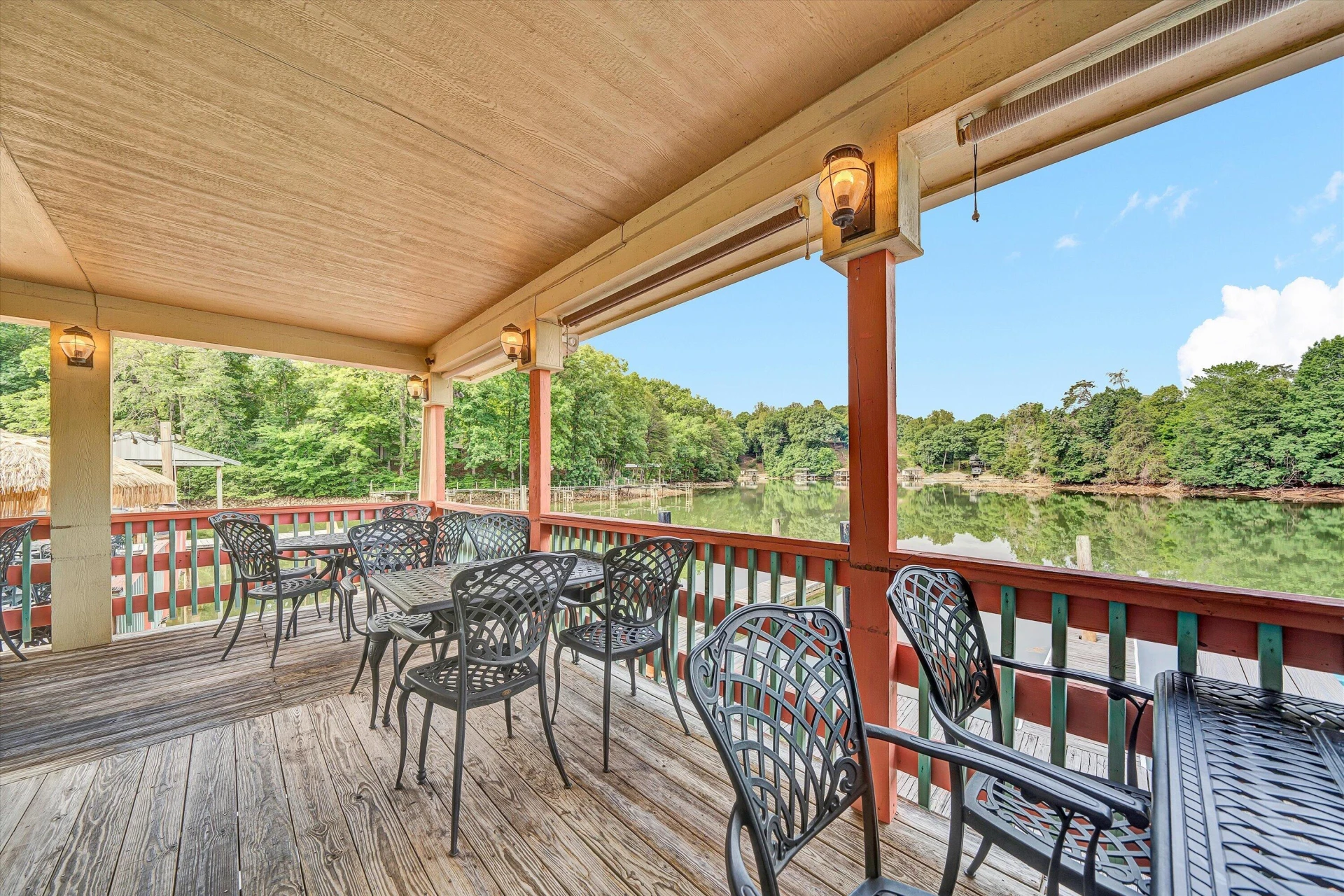 1041 Harbour Inn LN - Photo 16