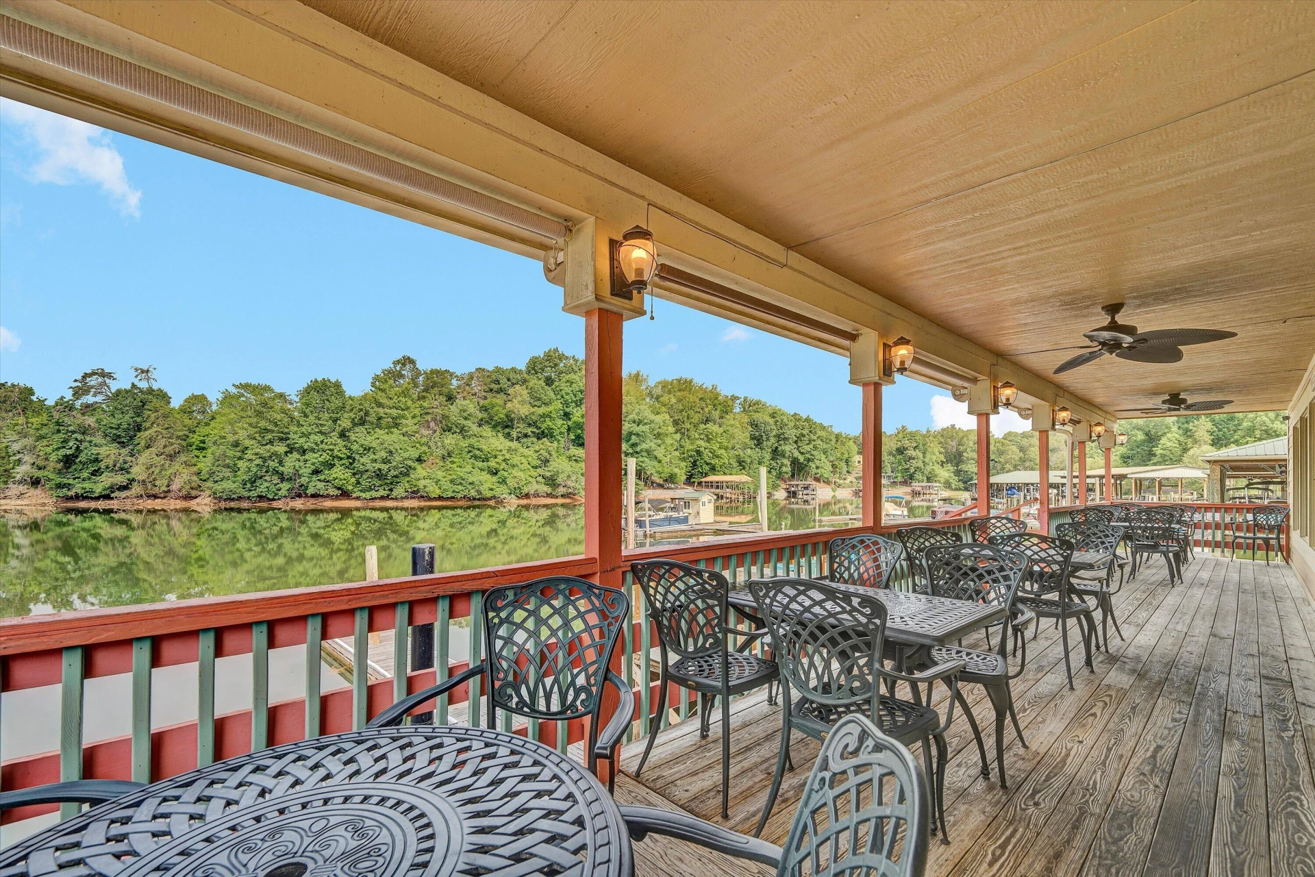 1041 Harbour Inn LN - Photo 17